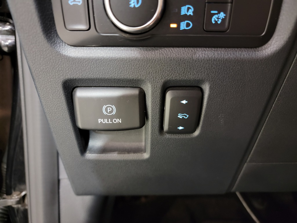 Ford F-150 2021