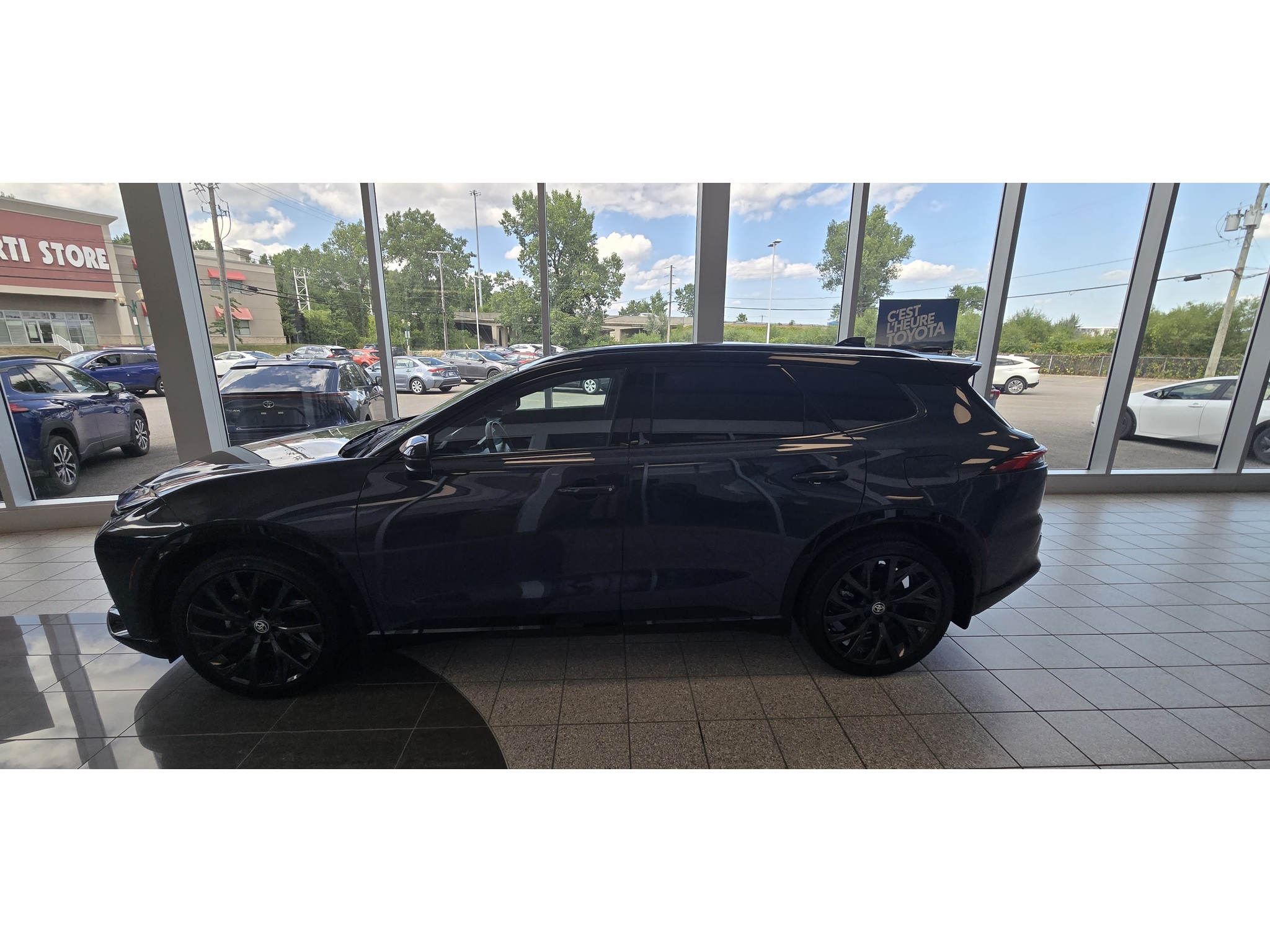 2025 Toyota Crown Signia