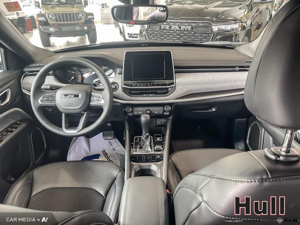 2025 Jeep Compass North, Toronto, Cash