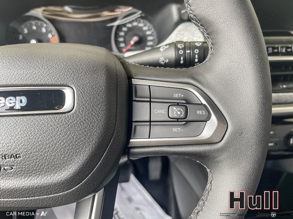 2025 Jeep Compass North, Toronto, Cash