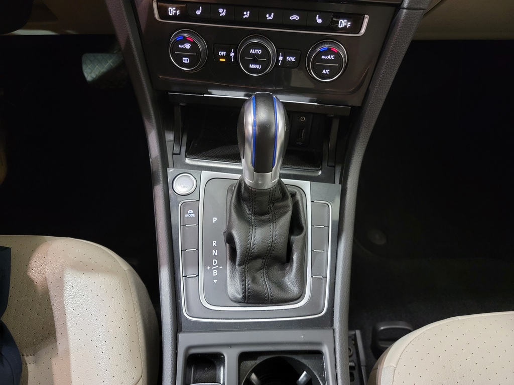 Volkswagen E-Golf 2018