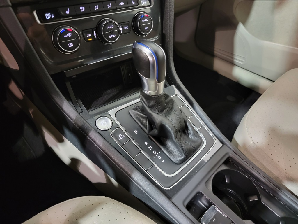 Volkswagen E-Golf 2018
