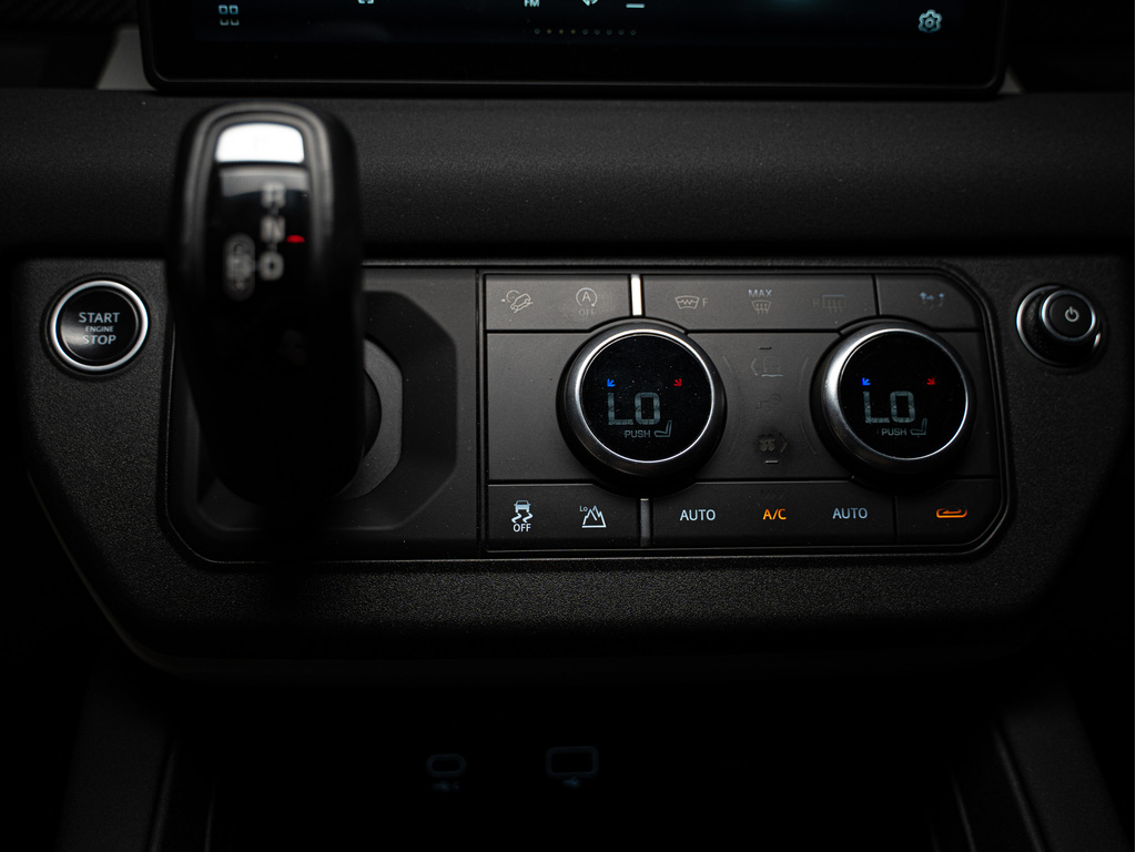 2022 Land Rover Defender 110 S, 多伦多, 全款车
