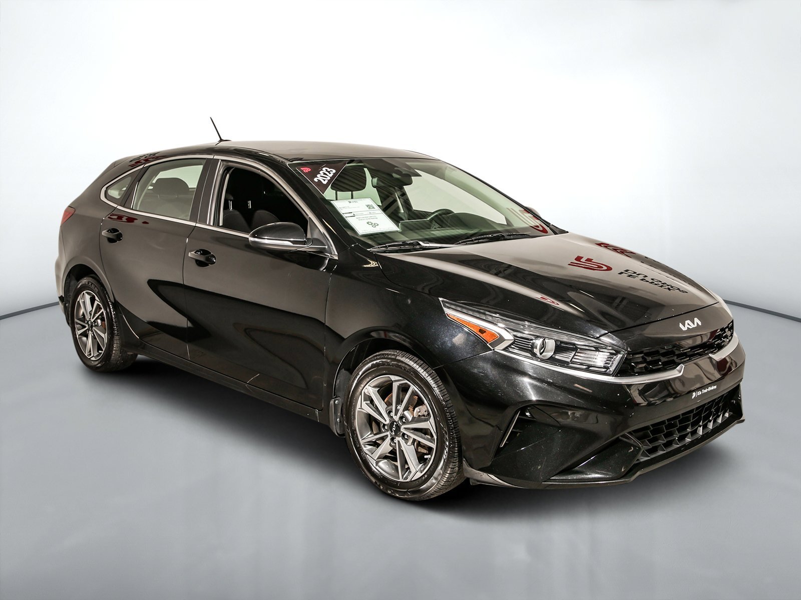 2023 Kia Forte5