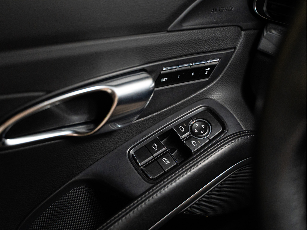 2013 Porsche 911 Carrera, Toronto, Cash