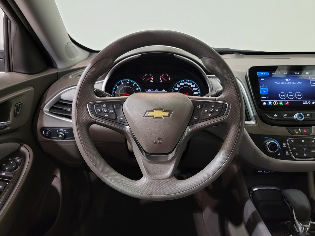 Chevrolet Malibu 2024