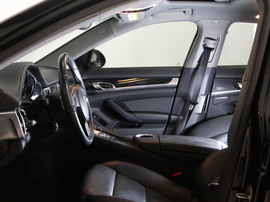 2014 Porsche Panamera 4, 多伦多, 全款车