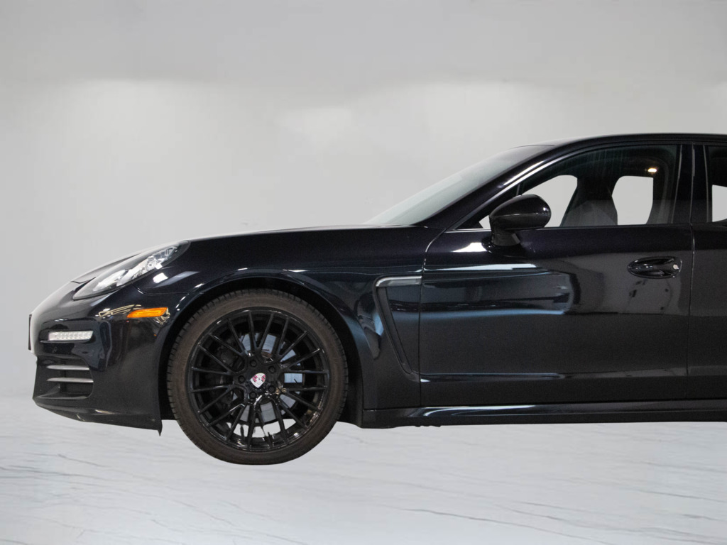 2014 Porsche Panamera 4, 多伦多, 全款车