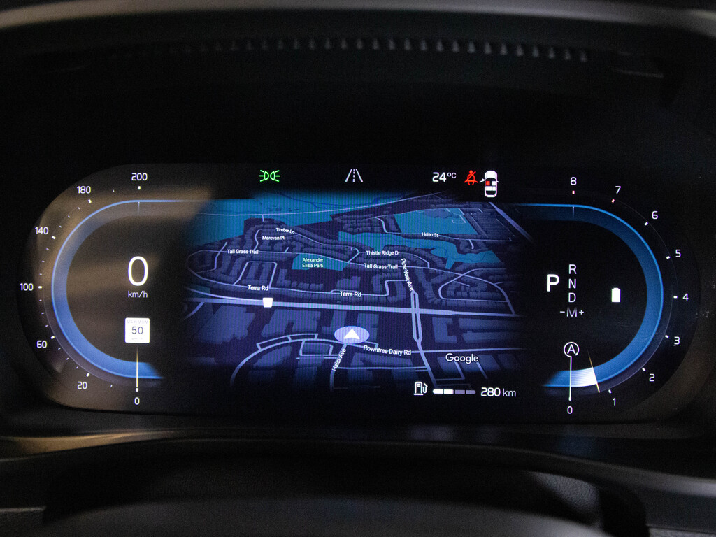 2023 Volvo XC40 B5 Ultimate Dark Theme, 多伦多, 全款车