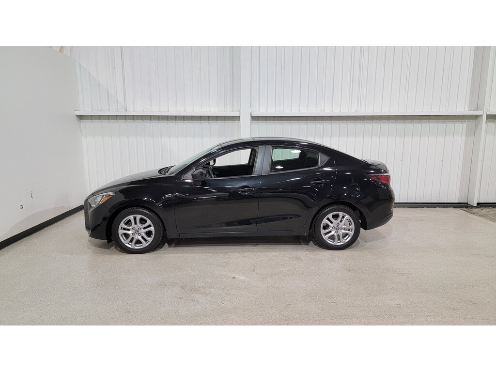 Toyota Yaris 2016