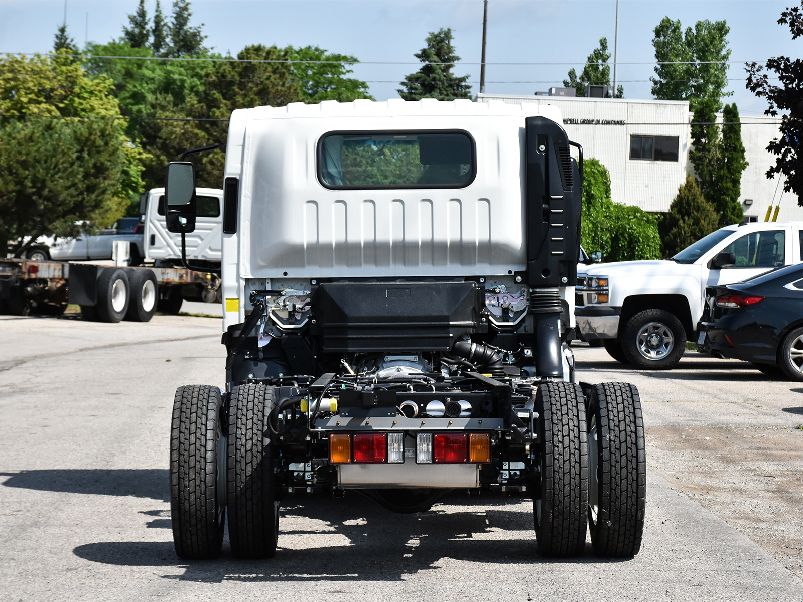 2025 Isuzu NRR Diesel