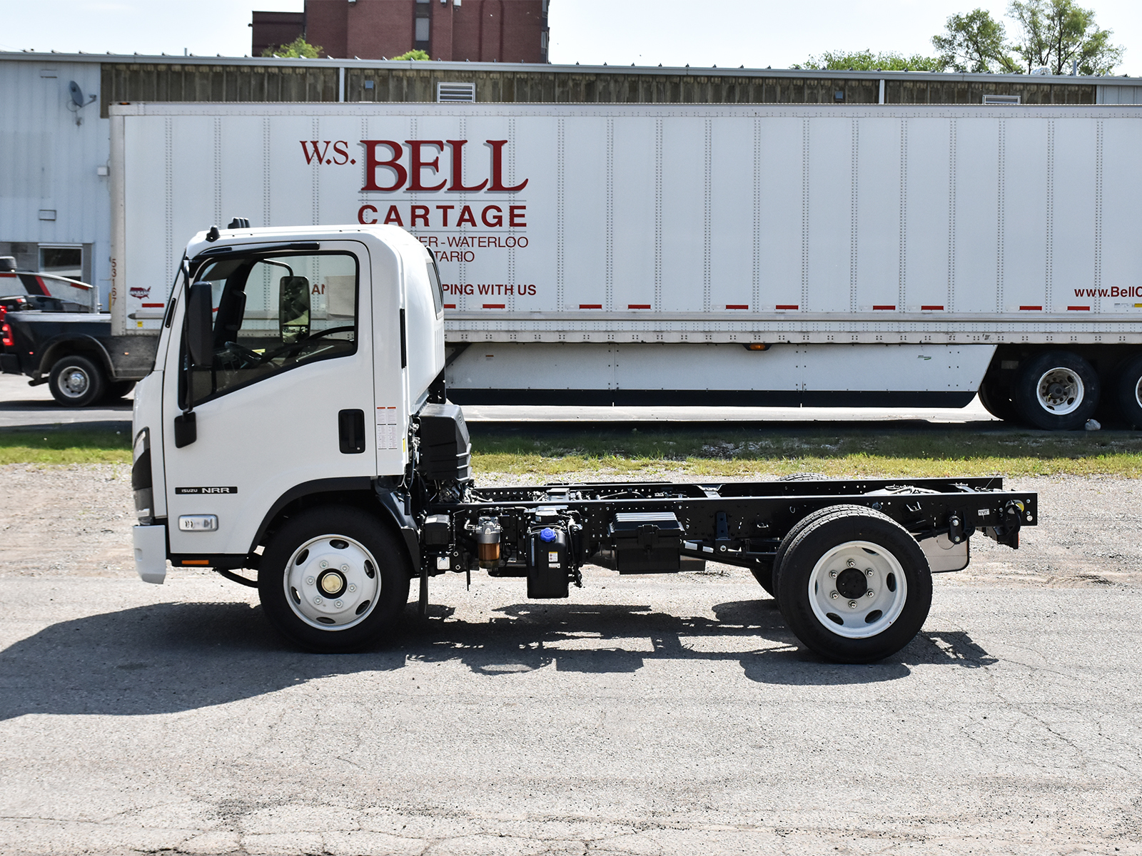 2025 Isuzu NRR Diesel