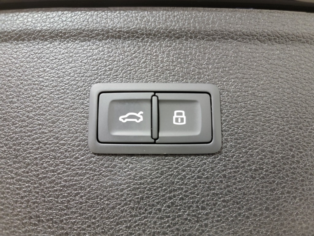 Audi SQ5 2022