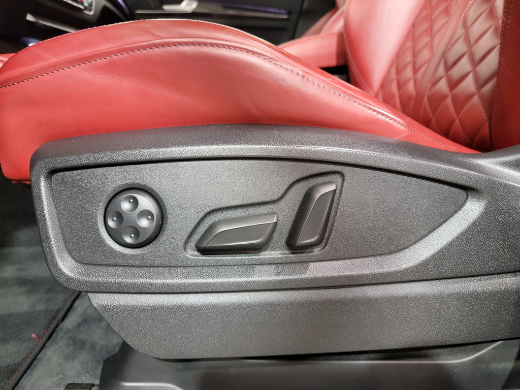 Audi SQ5 2022