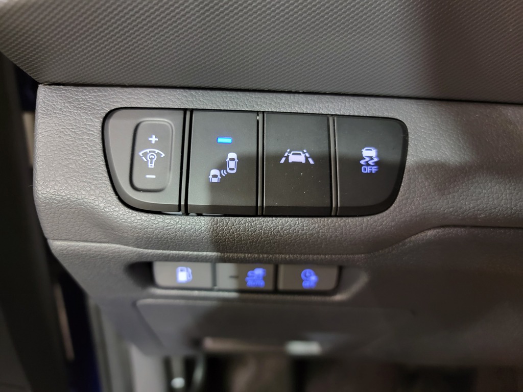 Hyundai Ioniq 2022