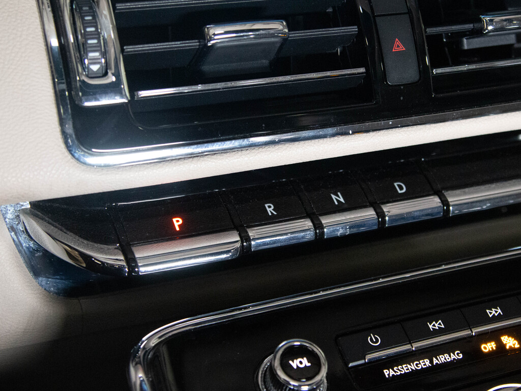 2021 Lincoln Navigator L Reserve, Toronto, Cash