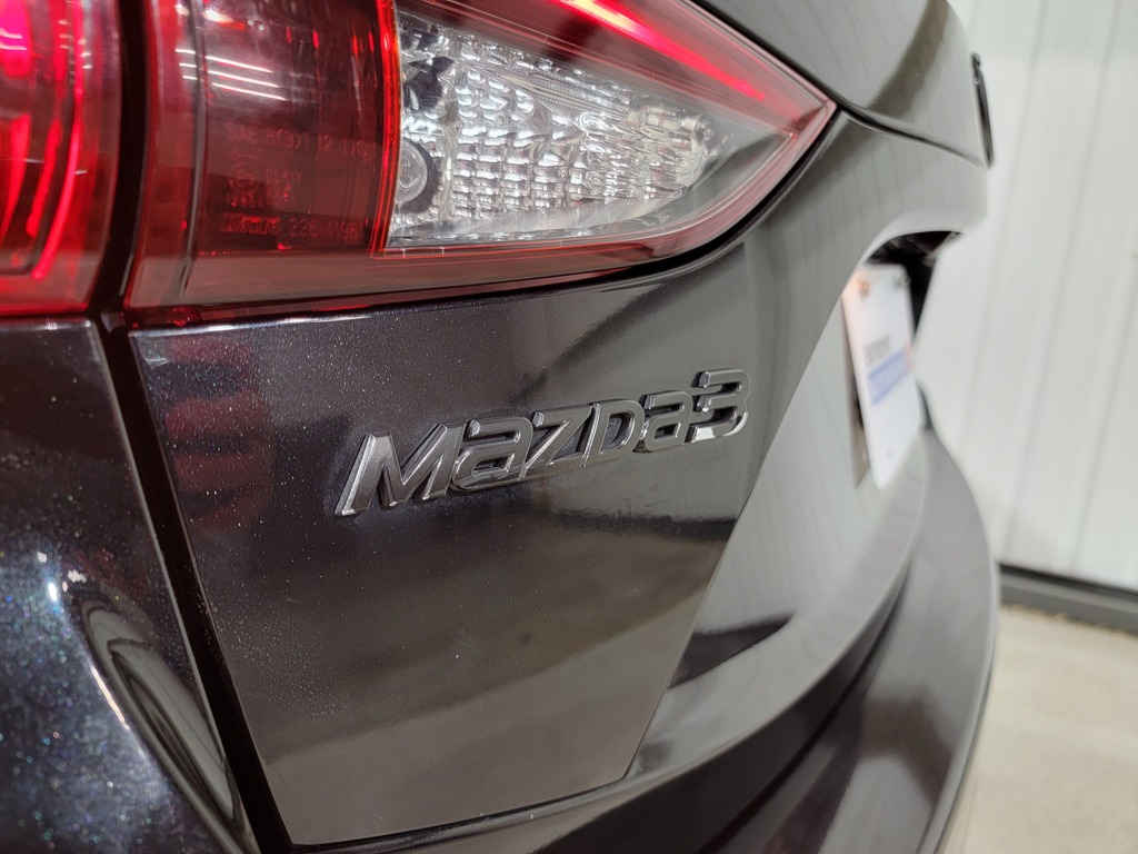 Mazda Mazda3 2016