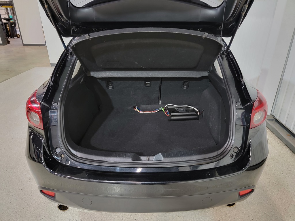 Mazda Mazda3 2016