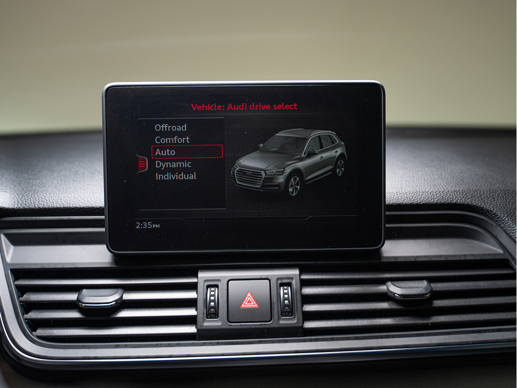 2020 Audi Q5 45 Komfort, Toronto, Cash