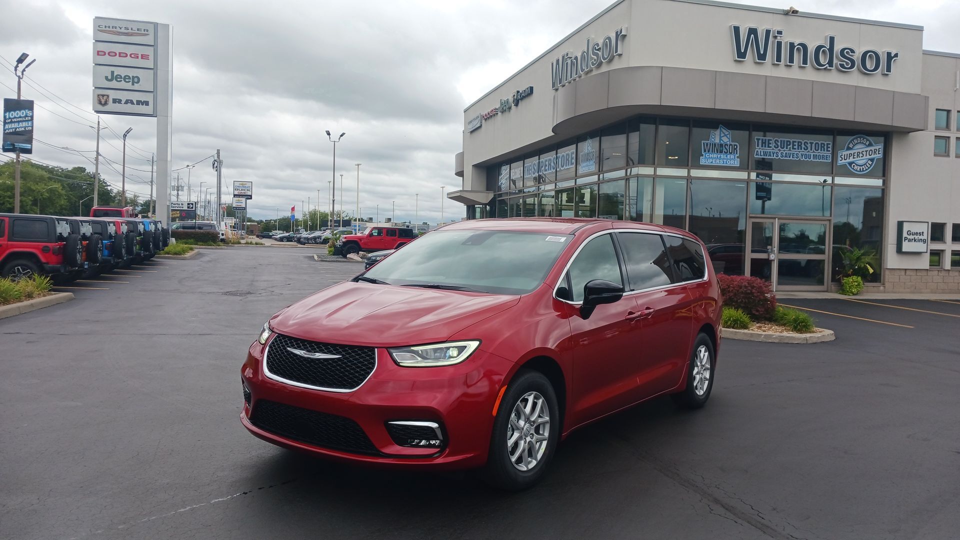 2026 Chrysler Pacifica