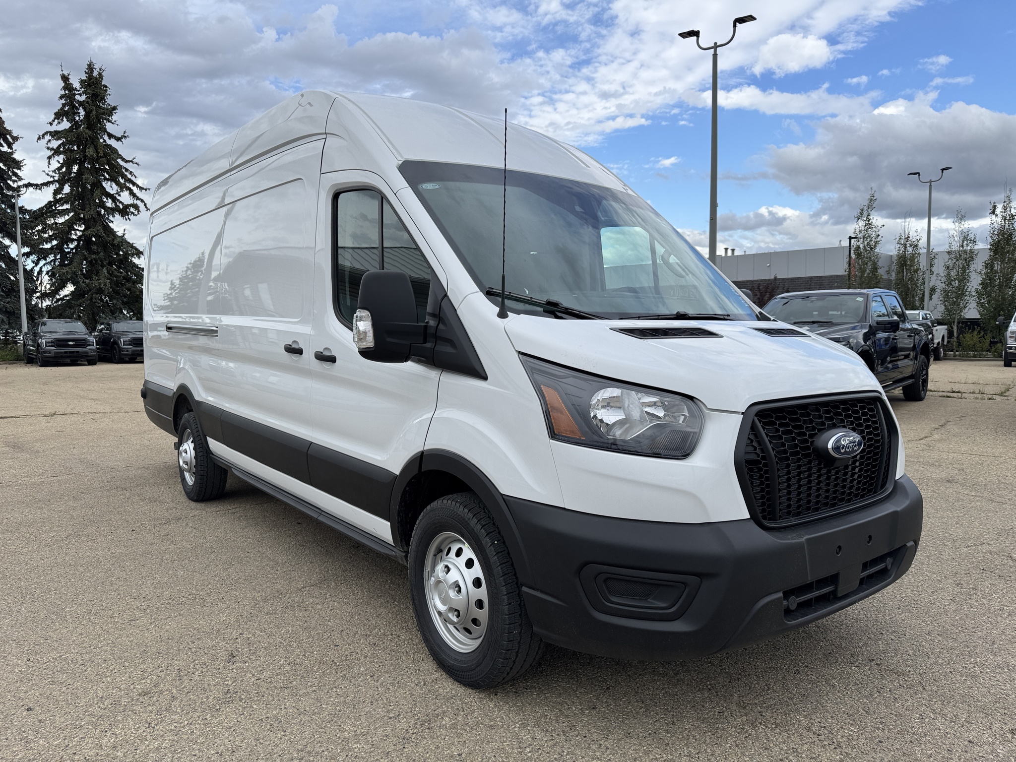 2025 Ford Transit Cargo Van