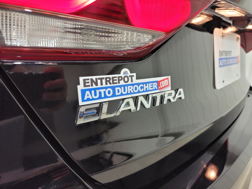 Hyundai Elantra 2018 Hyundai Elantra 2018