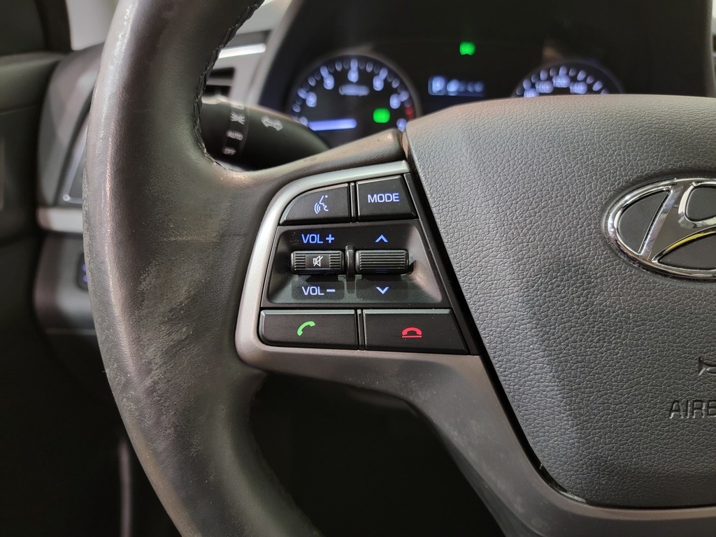 Hyundai Elantra 2018
