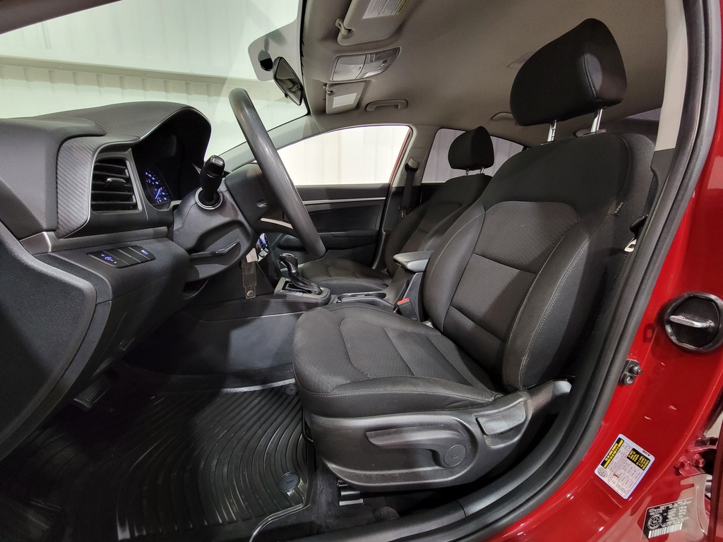 Hyundai Elantra 2020