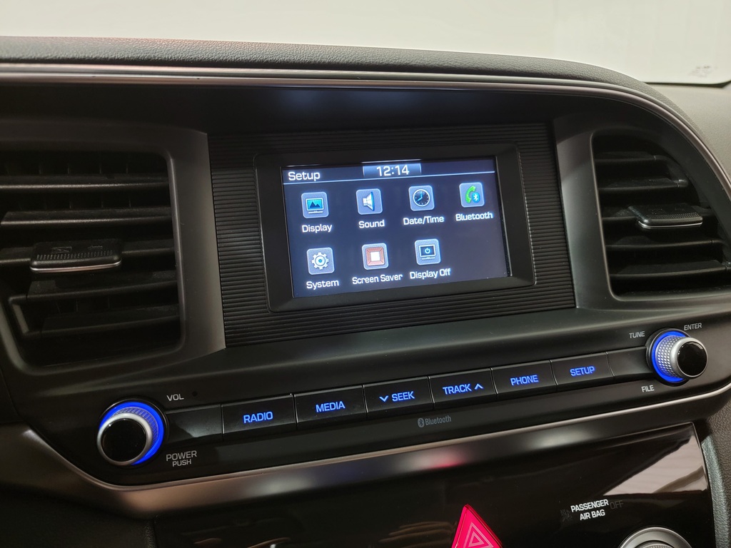 Hyundai Elantra 2020