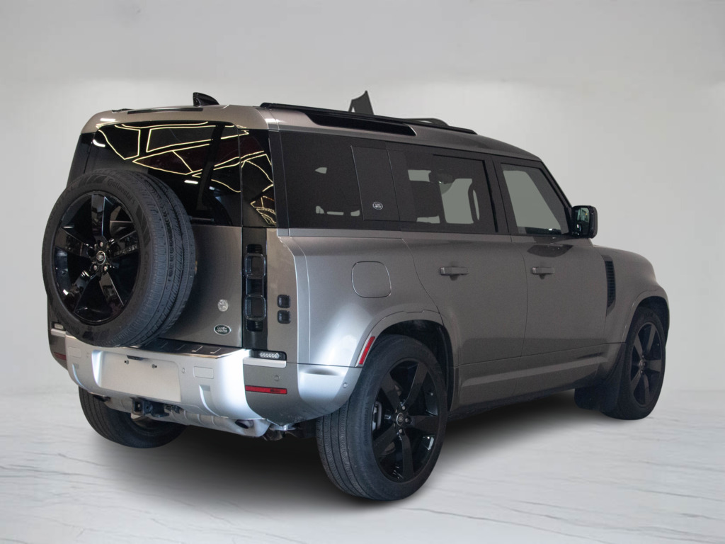 2022 Land Rover Defender 110 XS Edition, Toronto, Cash