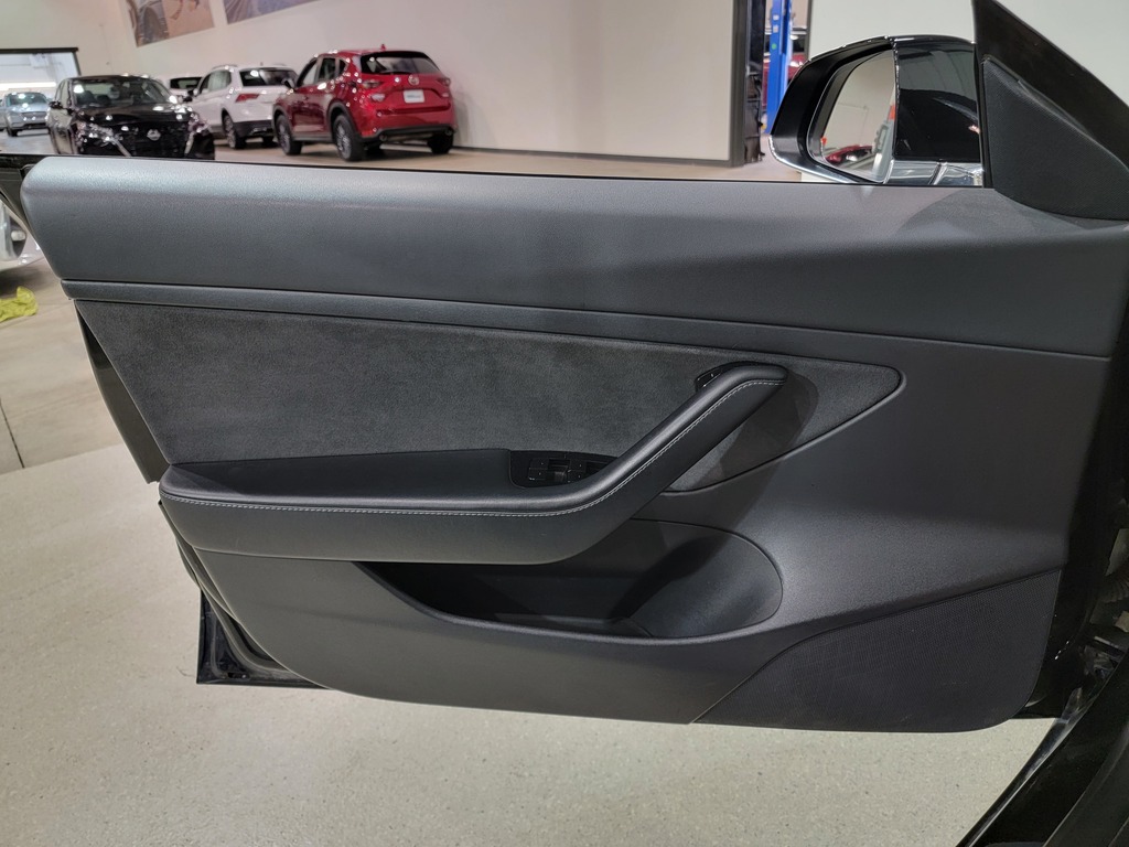 Tesla Model 3 2020 Tesla Model 3 2020