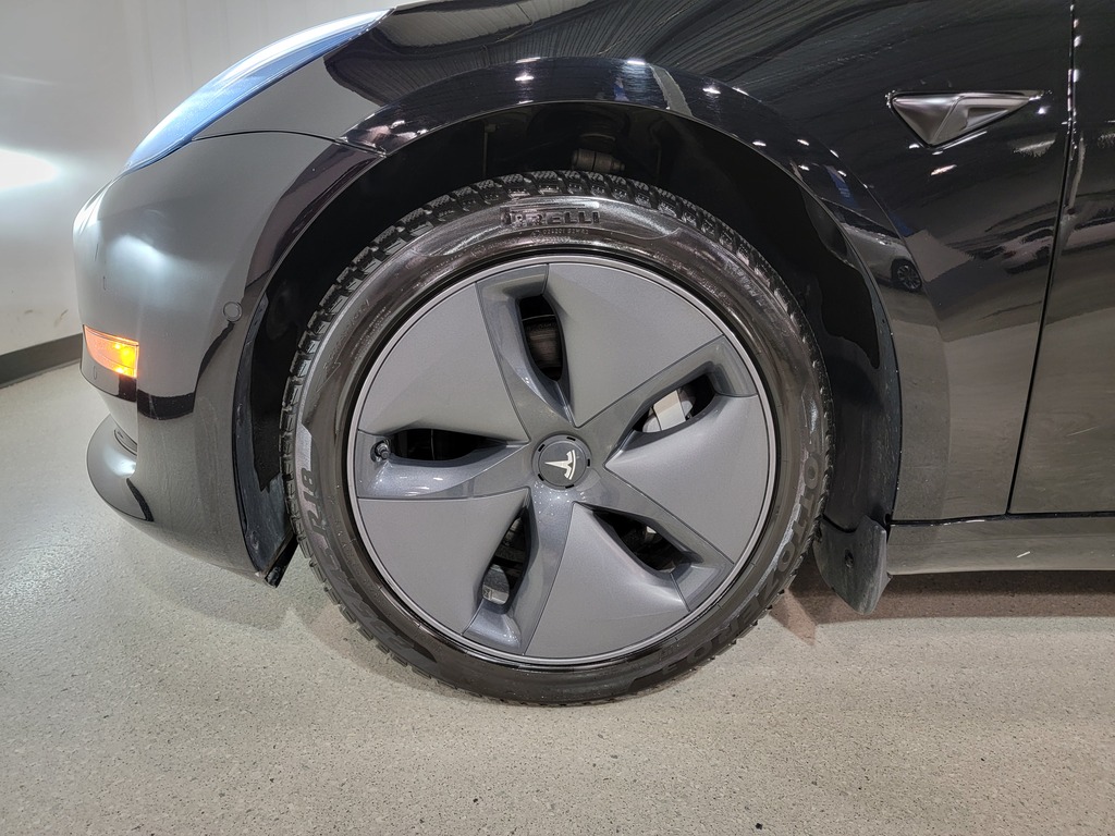 Tesla Model 3 2020 Tesla Model 3 2020