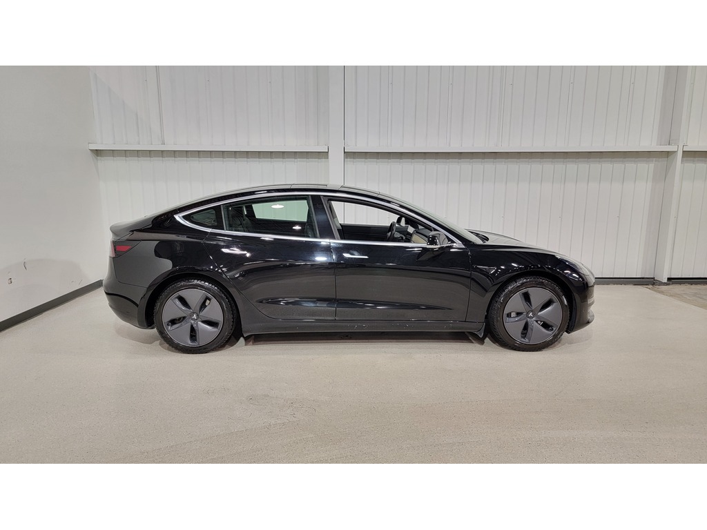 Tesla Model 3 2020 Tesla Model 3 2020