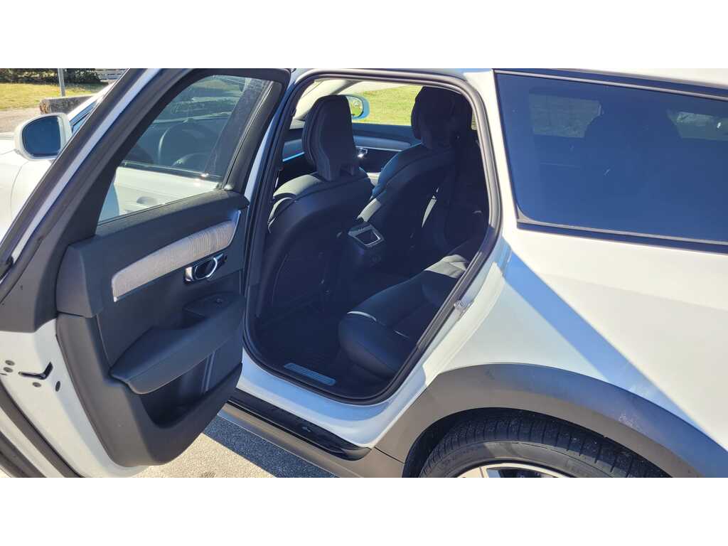 2022 Volvo V90 Cross Country B6, 温哥华, 全款车