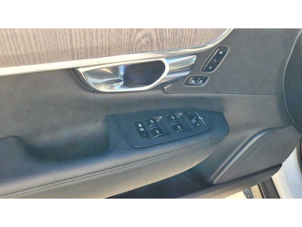 2022 Volvo V90 Cross Country B6, 温哥华, 全款车
