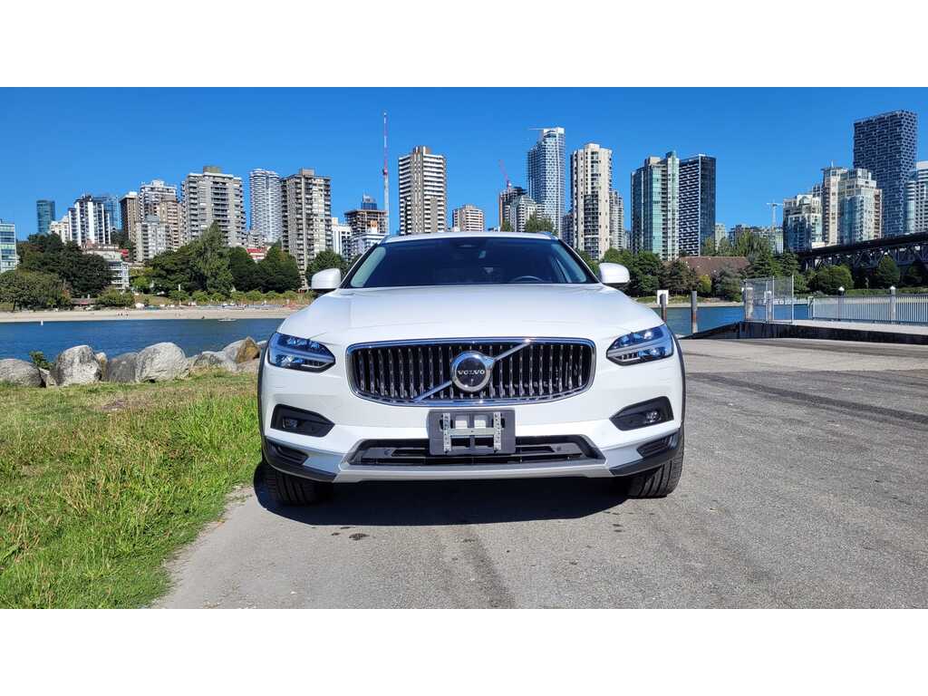 2022 Volvo V90 Cross Country B6, 温哥华, 全款车