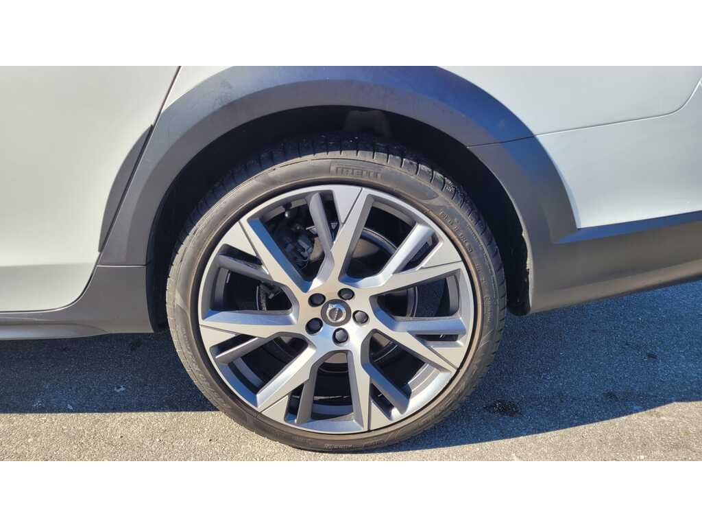 2022 Volvo V90 Cross Country B6, 温哥华, 全款车