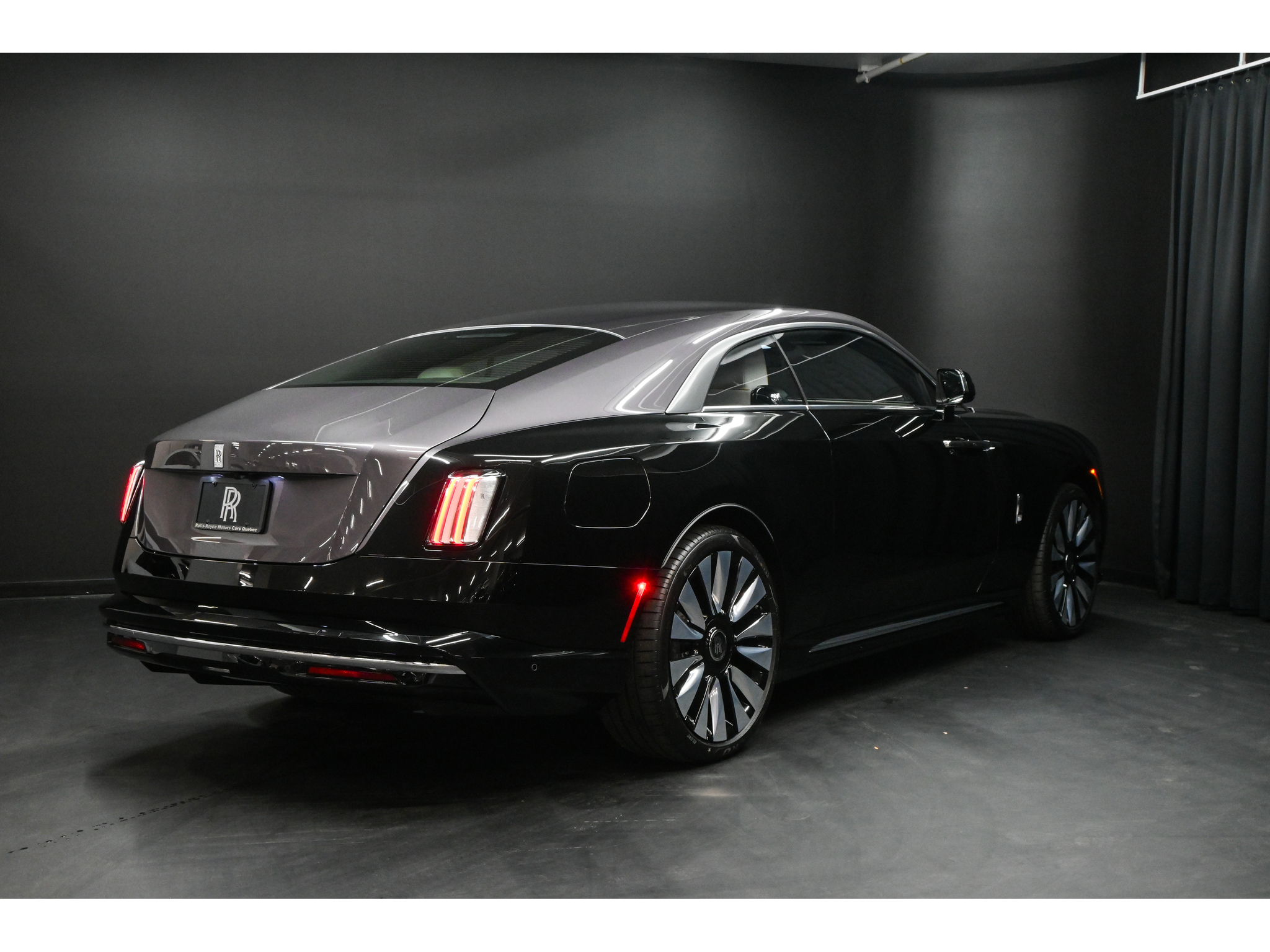 2025 Rolls-Royce Spectre