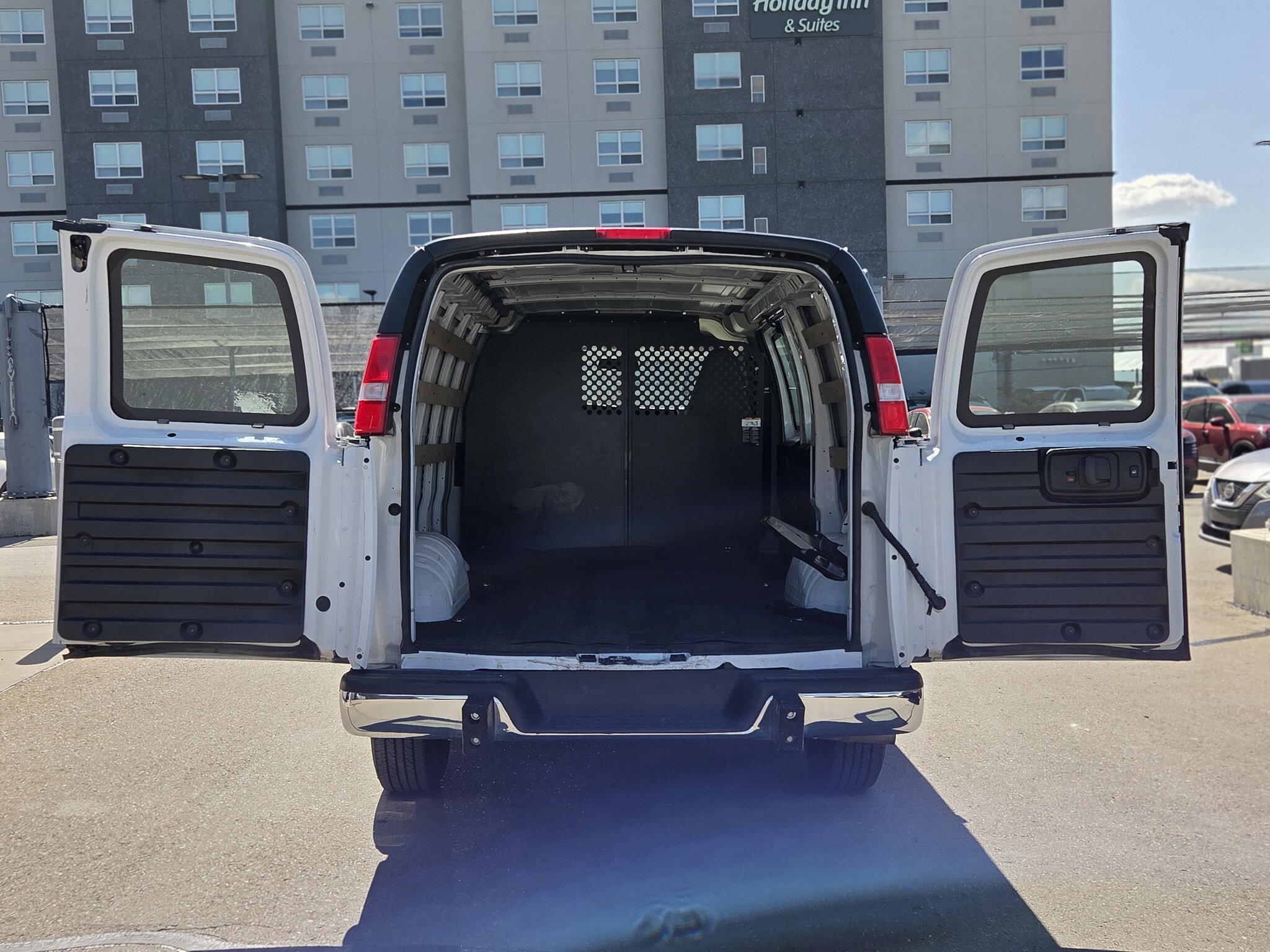 2023 GMC Savana Cargo Van