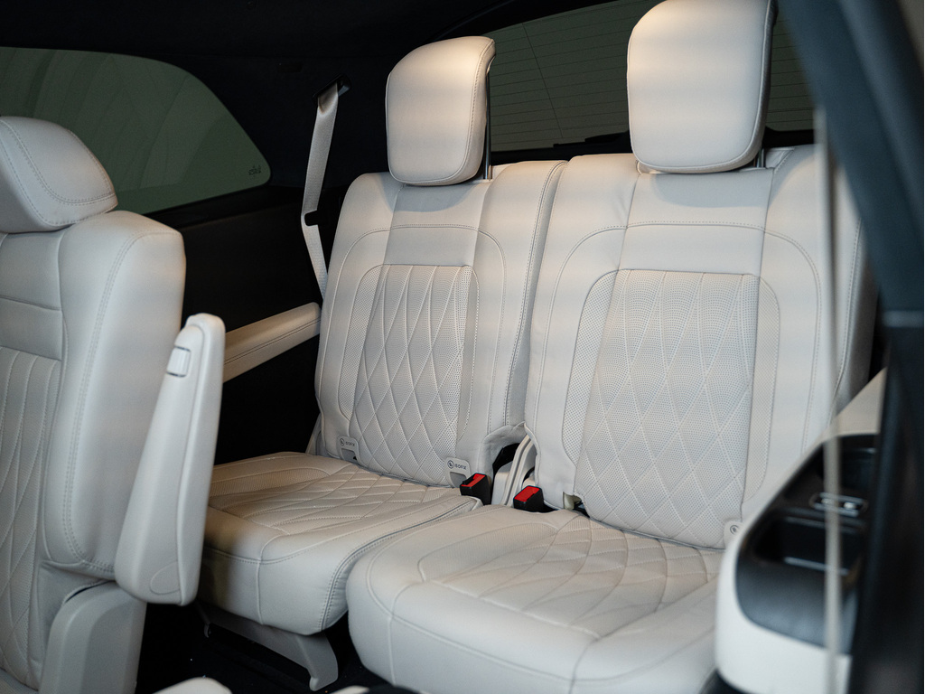 2022 Mercedes-Benz AMG GLS 63 4MATIC, Toronto, Cash