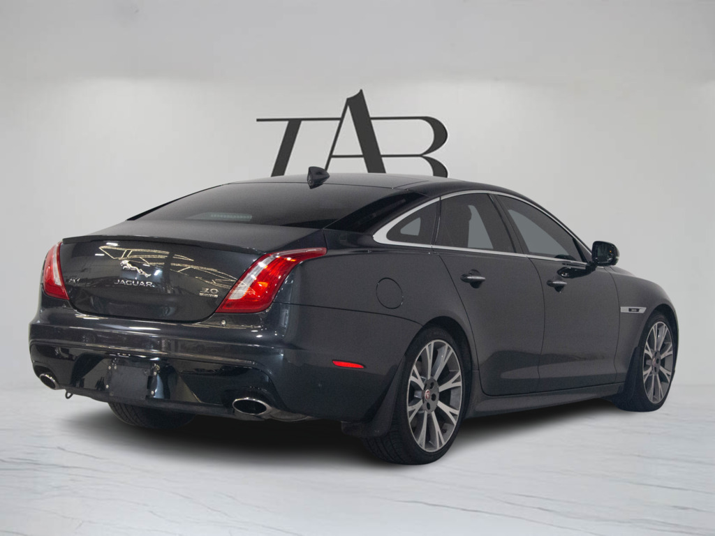 2017 Jaguar XJ Portfolio, 多伦多, 全款车