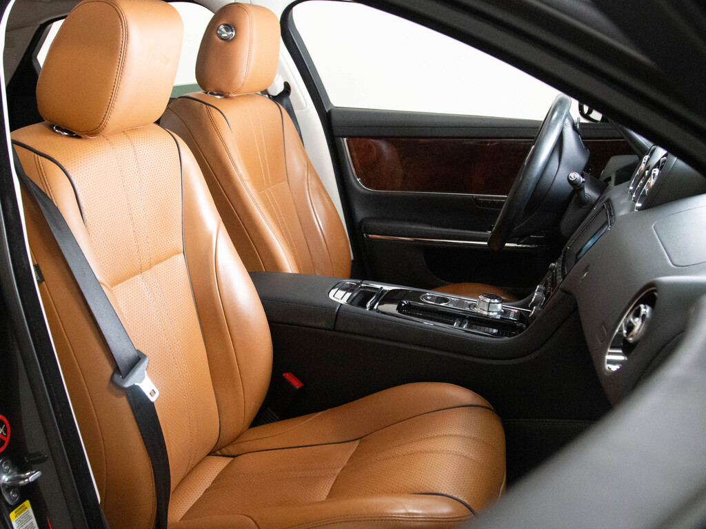 2017 Jaguar XJ Portfolio, 多伦多, 全款车