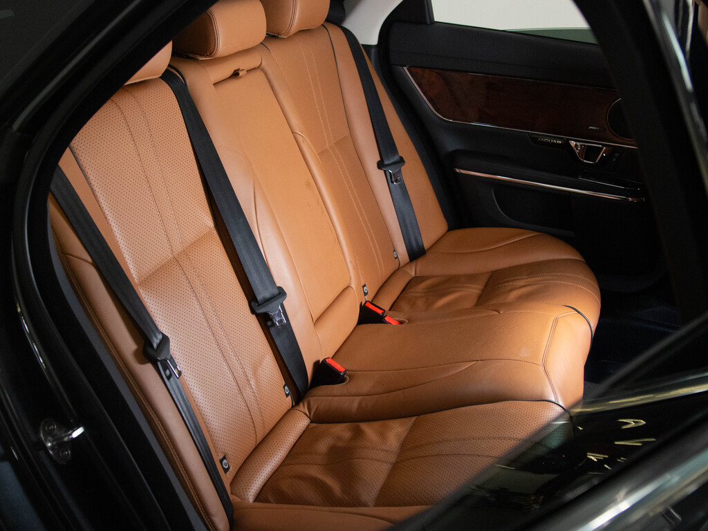 2017 Jaguar XJ Portfolio, 多伦多, 全款车