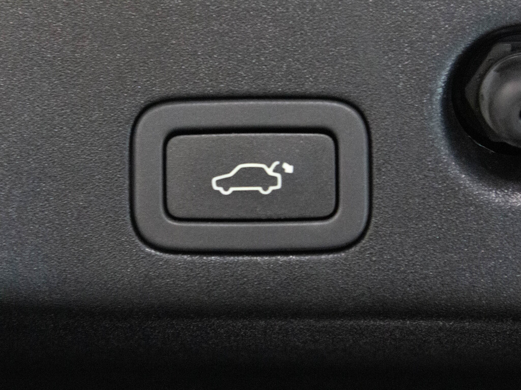 2017 Jaguar XJ Portfolio, 多伦多, 全款车