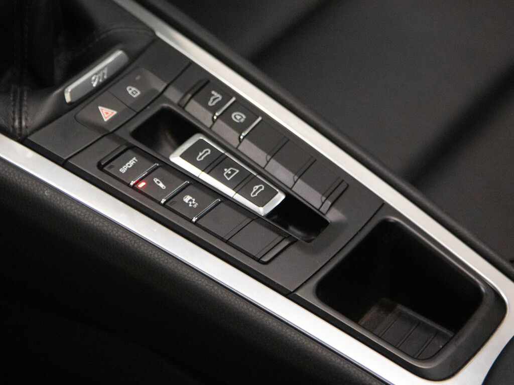 2019 Porsche 911 Carrera, Toronto, Cash