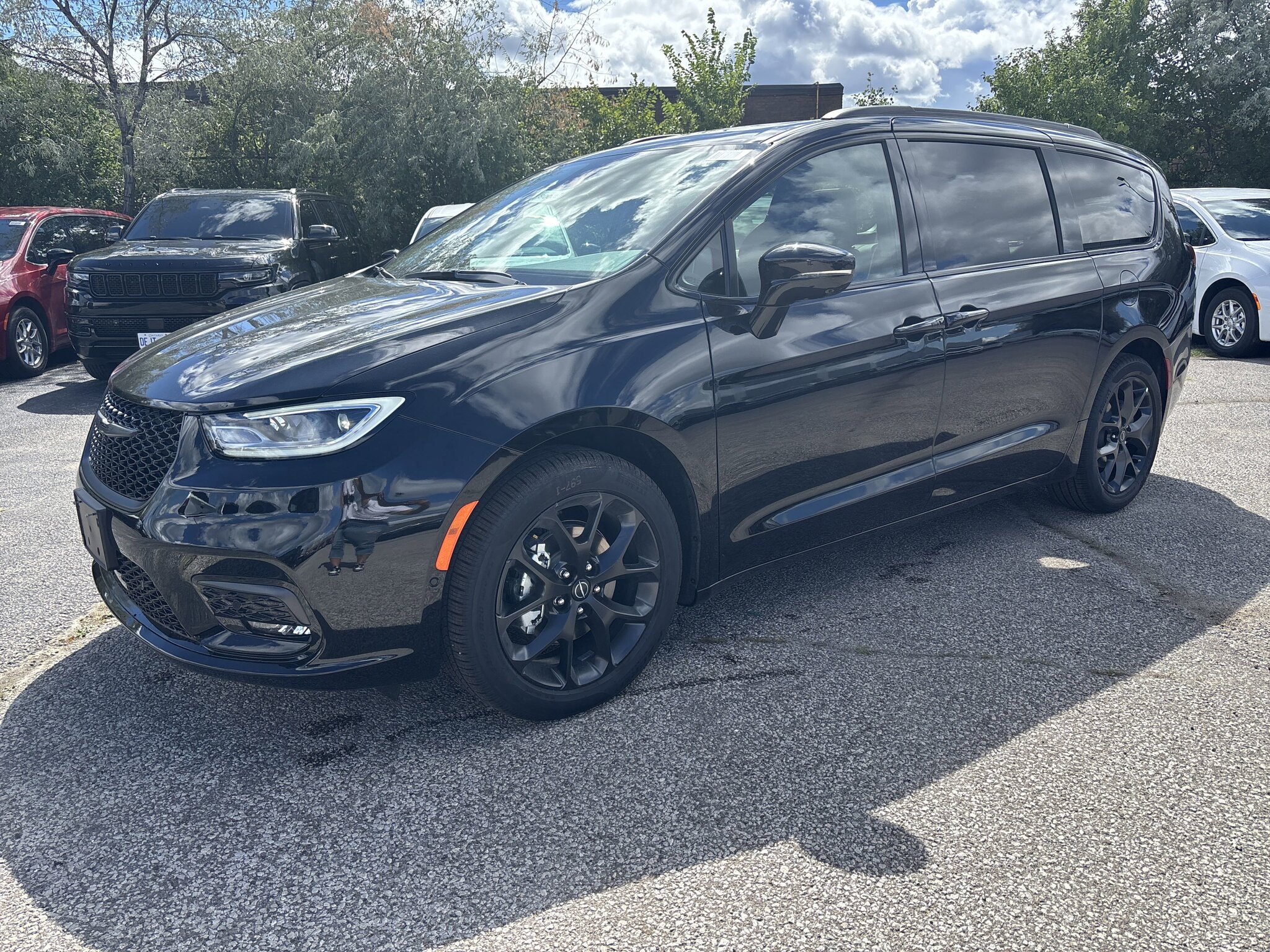 2026 Chrysler Pacifica