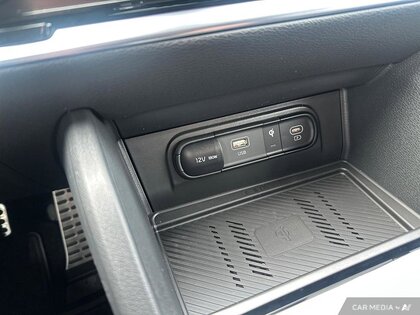 used 2025 Kia Sportage car, priced at $42,295