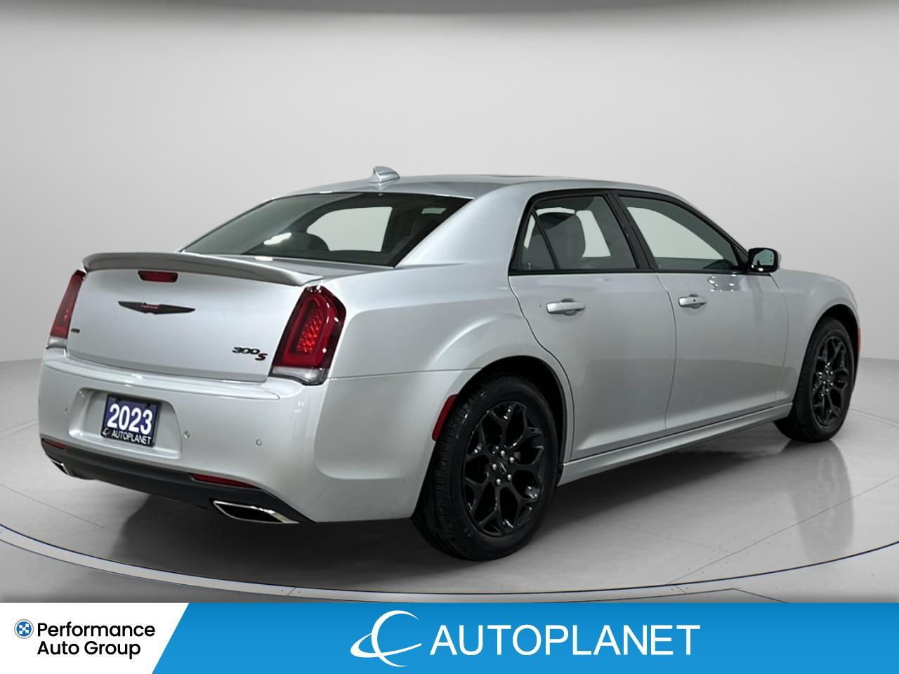 2023 Chrysler 300S