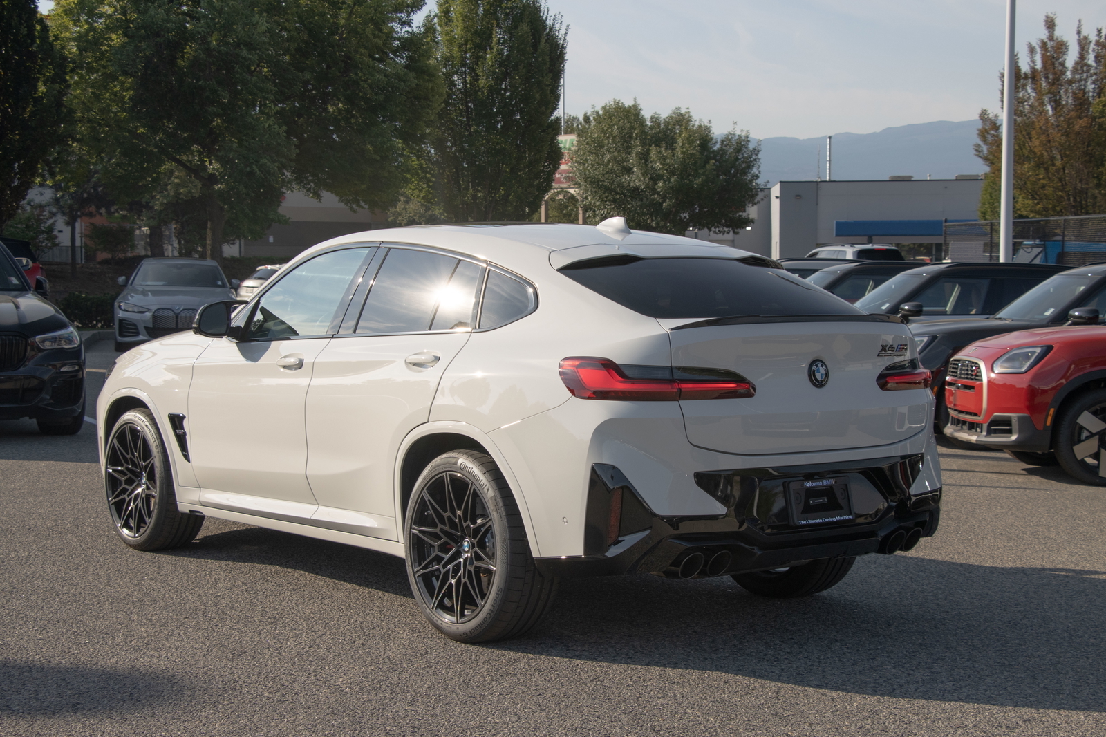 2025 BMW X4 M