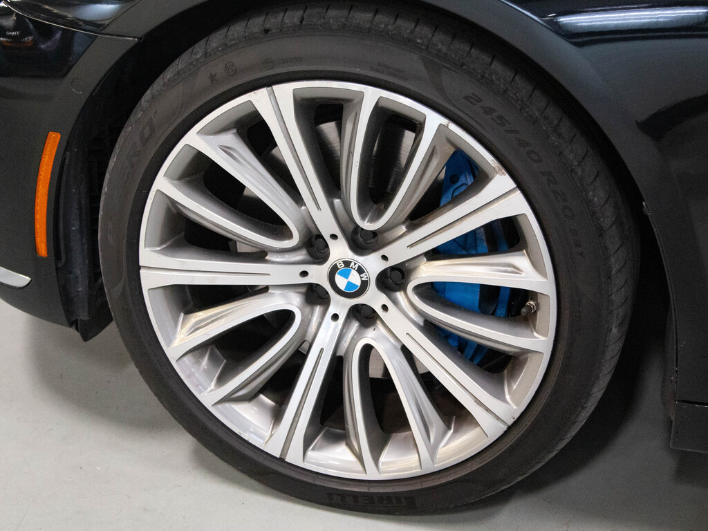 2018 BMW ALPINA B7 750LI   CARBON CORE   DIAMOND STITCH   20"RIM, 多伦多, 全款车